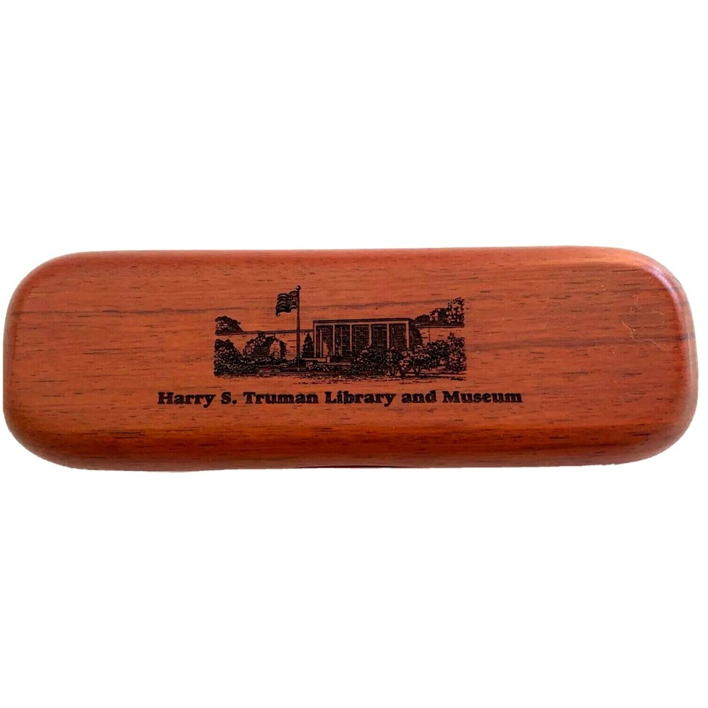 Harry S Truman library & museum engraved wooden pen‎ & pencil set w/wood Carrier